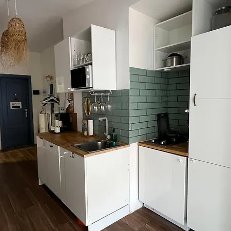 Work Study * Valence